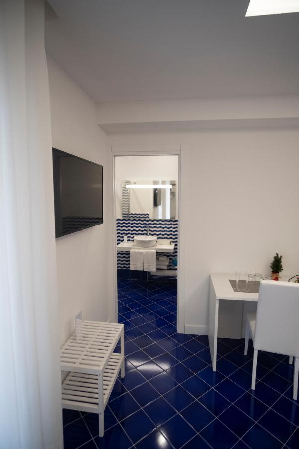 Domus Sole Bed & Breakfast Соренто Екстериор снимка