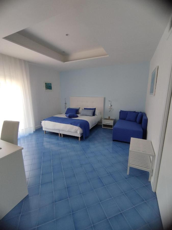 Domus Sole Bed & Breakfast Соренто Екстериор снимка